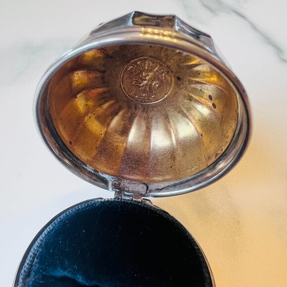 Luxury 1930s Birk's .925 Sterling Silver Bell-shaped Ring Box - Picture 6 of 13